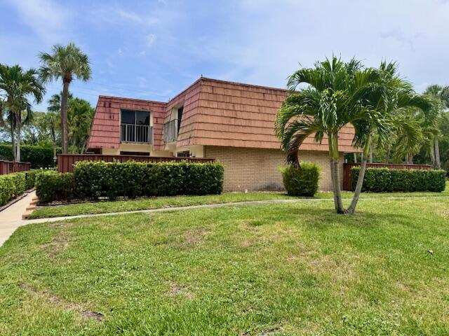 217 LIVE OAK Lane, Boynton Beach FL 33436