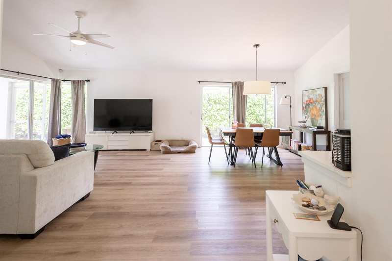 73 ADMIRALS Court, Palm Beach Gardens FL 33418