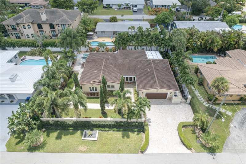 2726 NE 25TH Place, Fort Lauderdale FL 33305