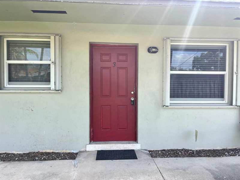 1851 SW 25th Street # 3, Fort Lauderdale FL 33315