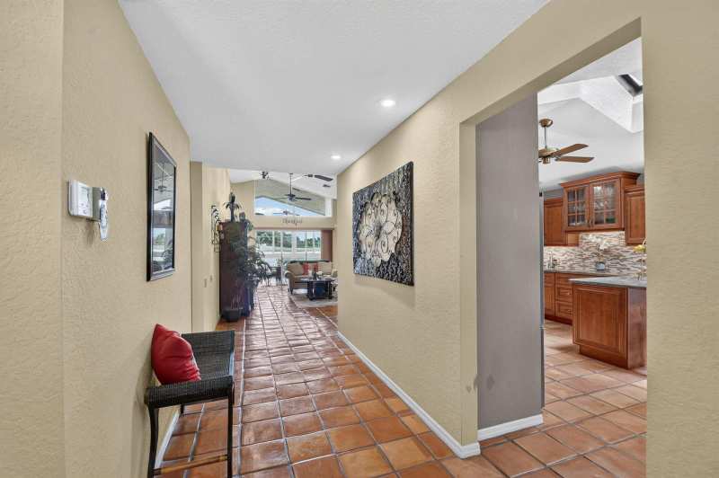 6097 Bay Isles Drive, Boynton Beach FL 33437