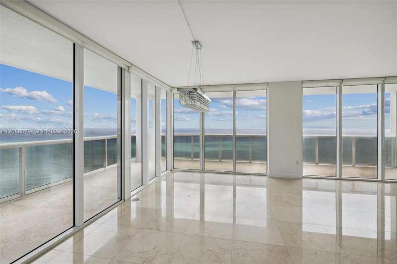1850 S OCEAN DR # 3601, Hallandale Beach FL 33009