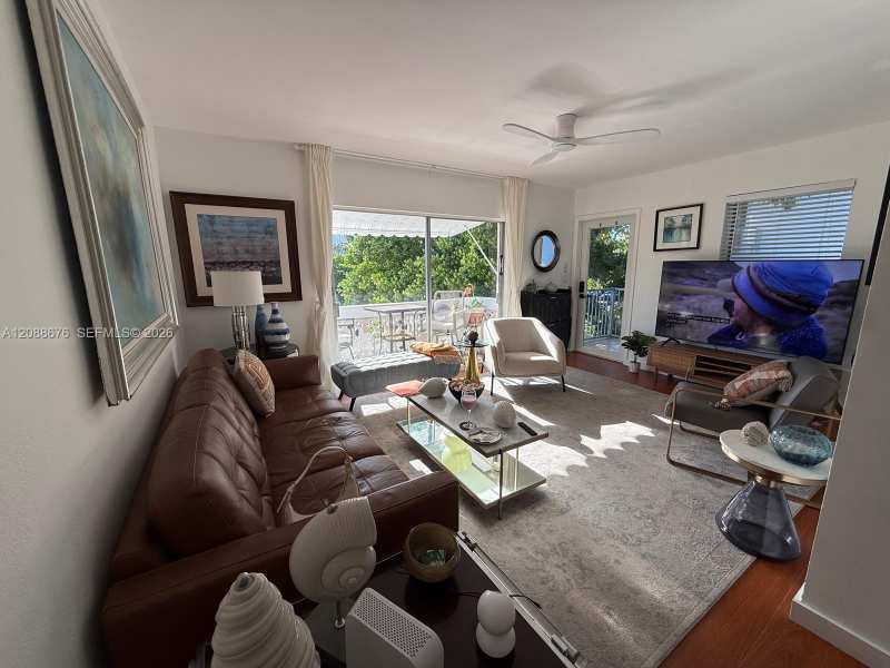 1021 Michigan Ave # 7, Miami Beach FL 33139