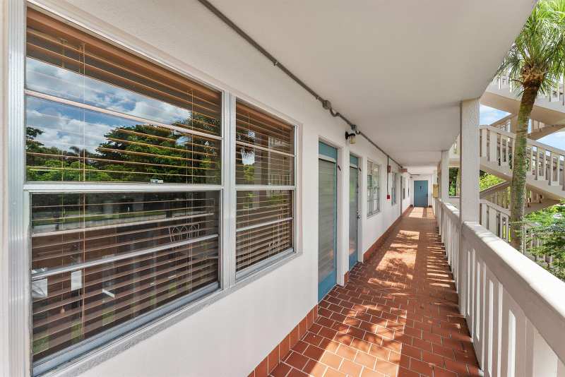 2001 GRANADA Drive # L2, Coconut Creek FL 33066