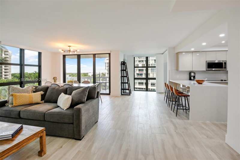 1111 Crandon Blvd # A507, Key Biscayne FL 33149