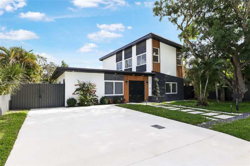 3056 NE 14th Ave # 0, Oakland Park FL 33334