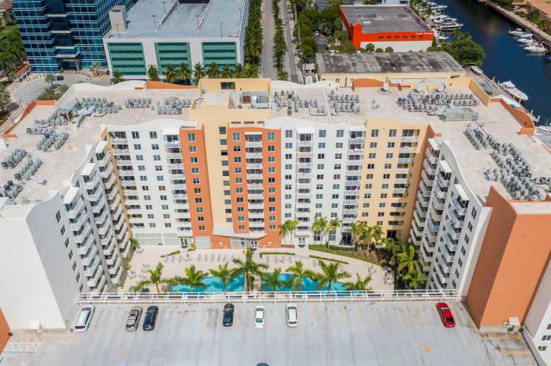 18800 NE 29 Avenue # 923, Aventura FL 33180