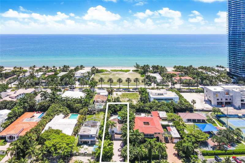 147 Golden Beach Dr, Golden Beach FL 33160