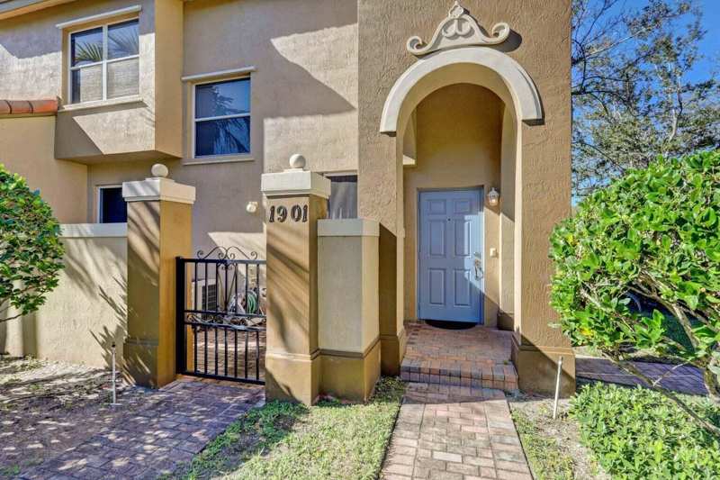 6550 Morgan Hill Trail # 1901, Royal Palm Beach FL 33411