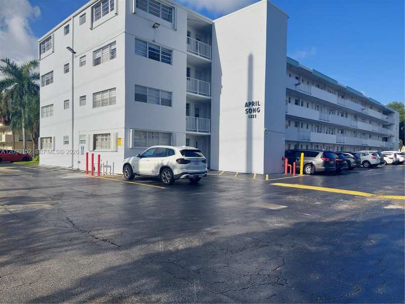 1333 E Hallandale Beach Blvd # 115, Hallandale Beach FL 33009