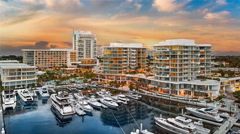 2321 SE 17th St # 201, Fort Lauderdale FL 33316