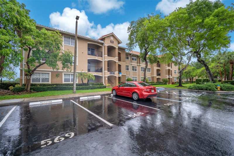 11650 SW 2nd St # 16303, Pembroke Pines FL 33025