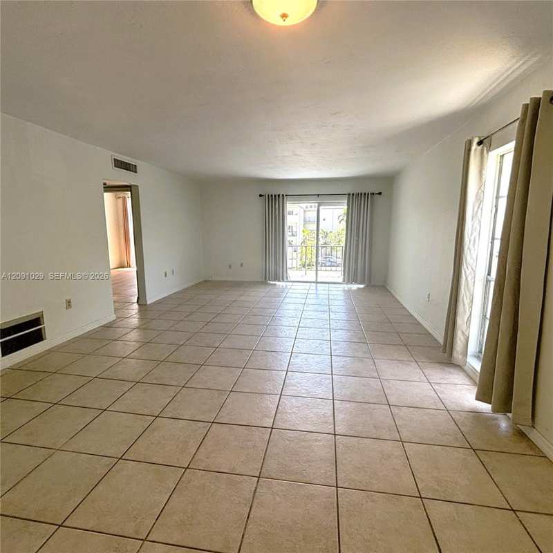 6900 N Kendall Dr # A310, Pinecrest FL 33156