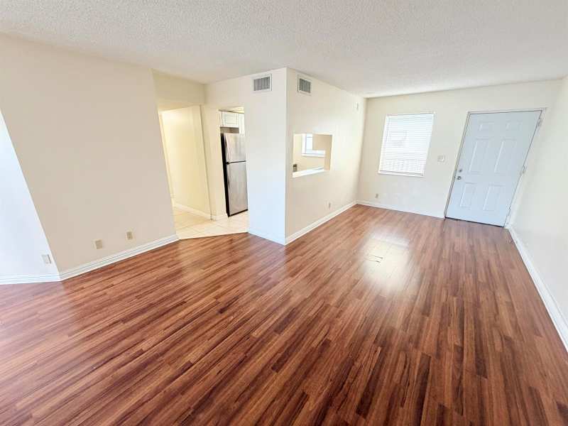 1950 N CONGRESS Avenue # 403, West Palm Beach FL 33401