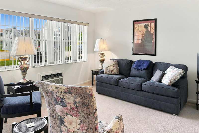 339 Northampton Q, West Palm Beach FL 33417