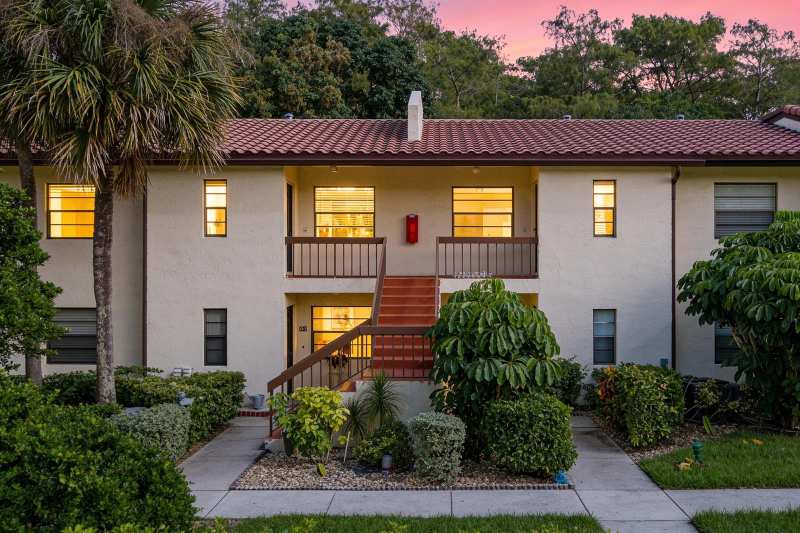 21726 ARRIBA REAL # 35H, Boca Raton FL 33433