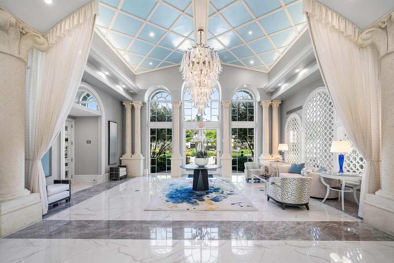 3000 S OCEAN Boulevard # 402, Palm Beach FL 33480