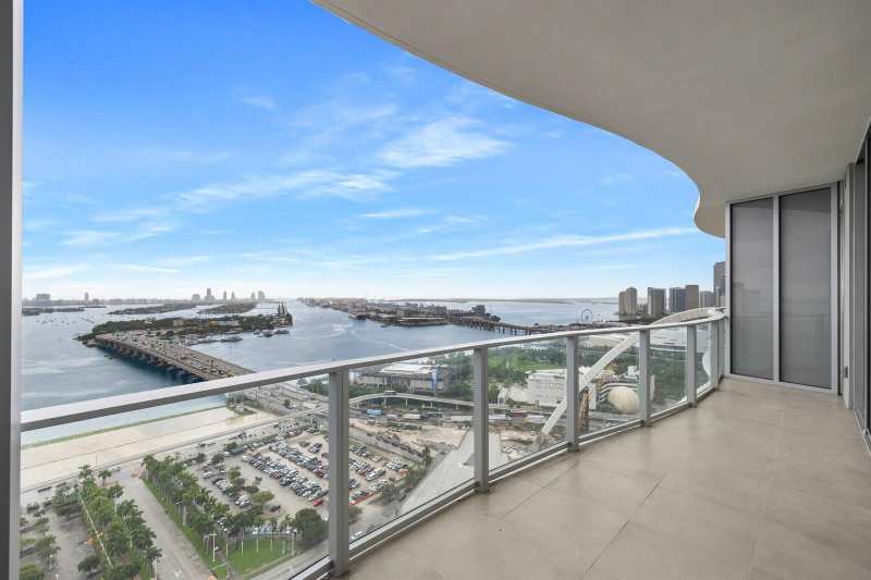 1400 Biscayne Boulevard # 3204, Miami FL 33132