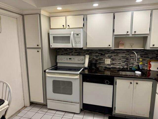 2600 S Course Drive # 107, Pompano Beach FL 33069