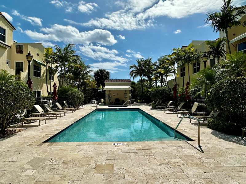 3682 HISTORIC Lane, West Palm Beach FL 33405