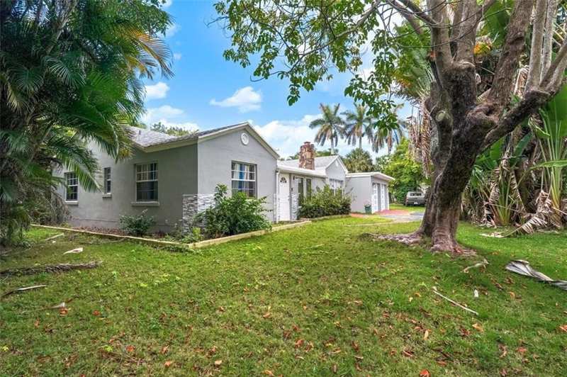 617 LAKESIDE Harbor, Boynton Beach FL 33435