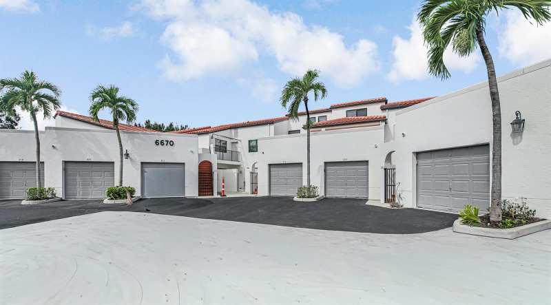 6670 VILLA SONRISA Drive # 213, Boca Raton FL 33433