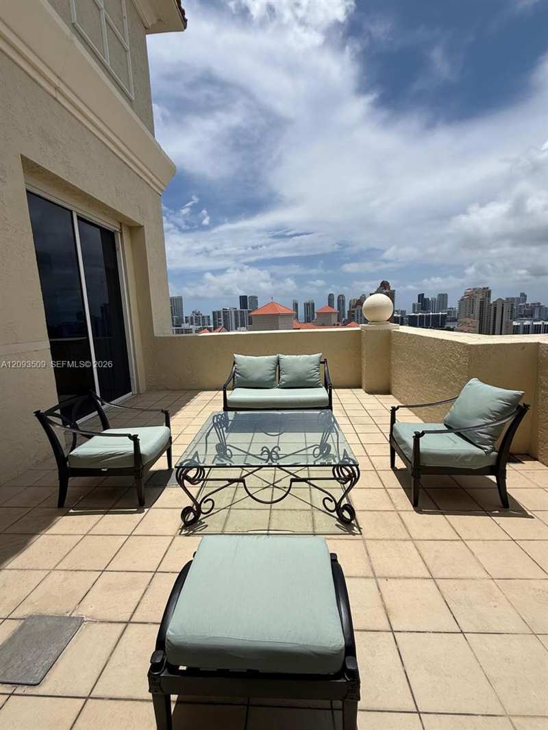 19501 W Country Club Dr # 03, Aventura FL 33180