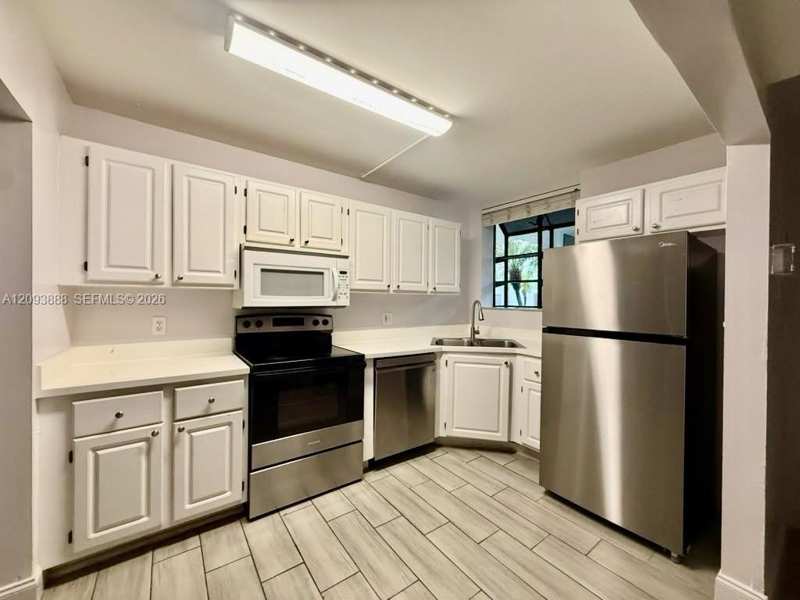 1258 S Military Trl # 813, Deerfield Beach FL 33442