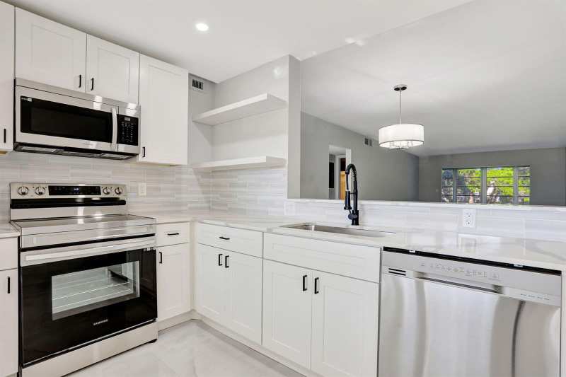 2202 LUCAYA Bend # G2, Coconut Creek FL 33066