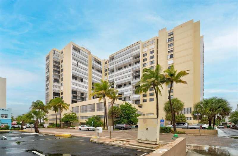 322 BUCHANAN Street # 809, Hollywood FL 33019