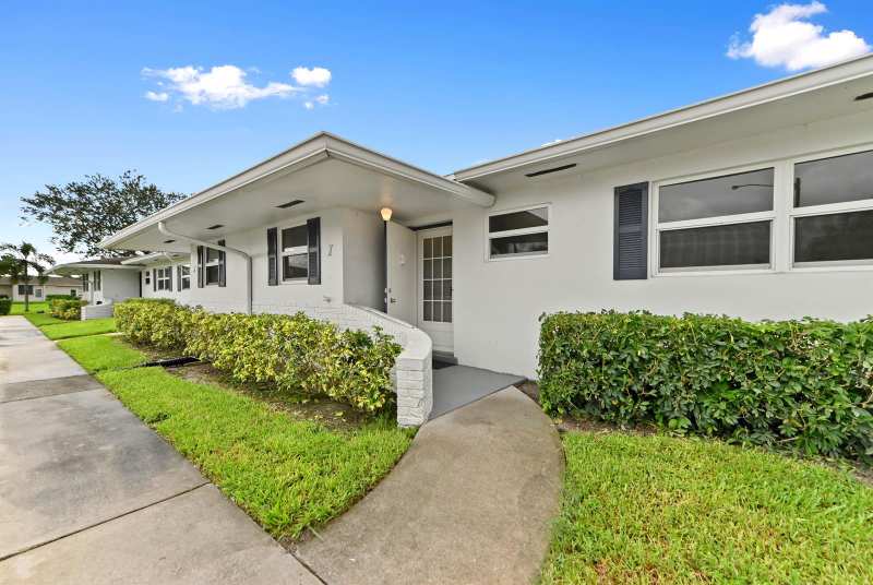 2766 Emory Drive E # I, West Palm Beach FL 33415