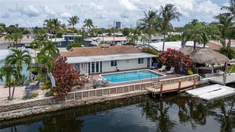 391 SE 16th Ave, Pompano Beach FL 33060