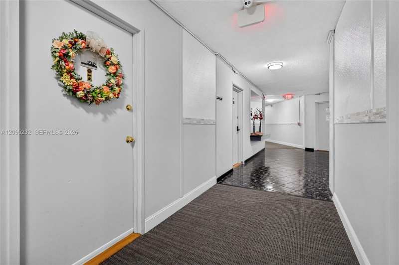 1913 S Ocean Dr # 230, Hallandale Beach FL 33009