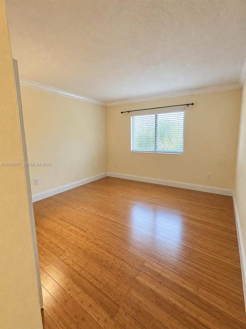 1014 Salzedo St # 200, Coral Gables FL 33134