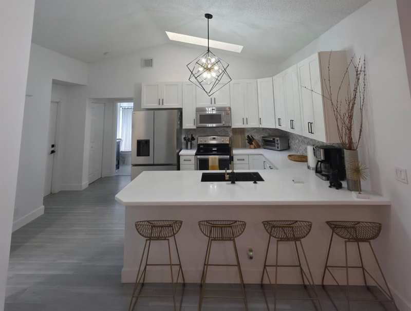 4215 Green Forest Way, Boynton Beach FL 33436