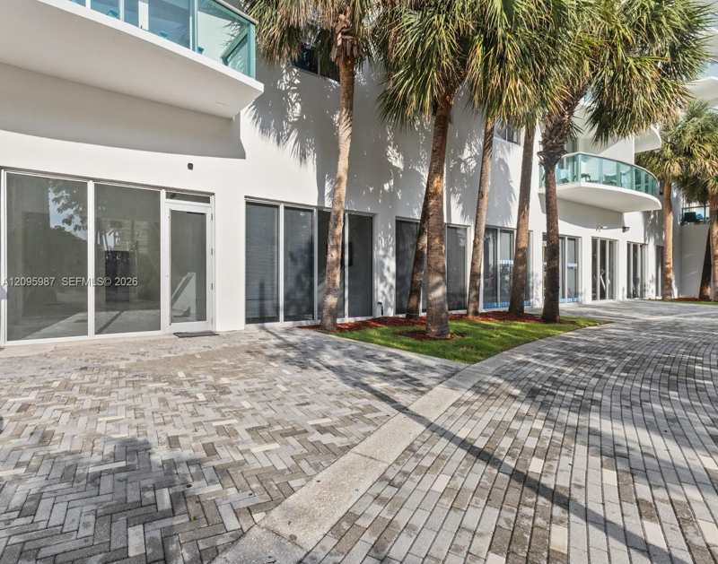 19370 Collins Ave # 3, Sunny Isles Beach FL 33160