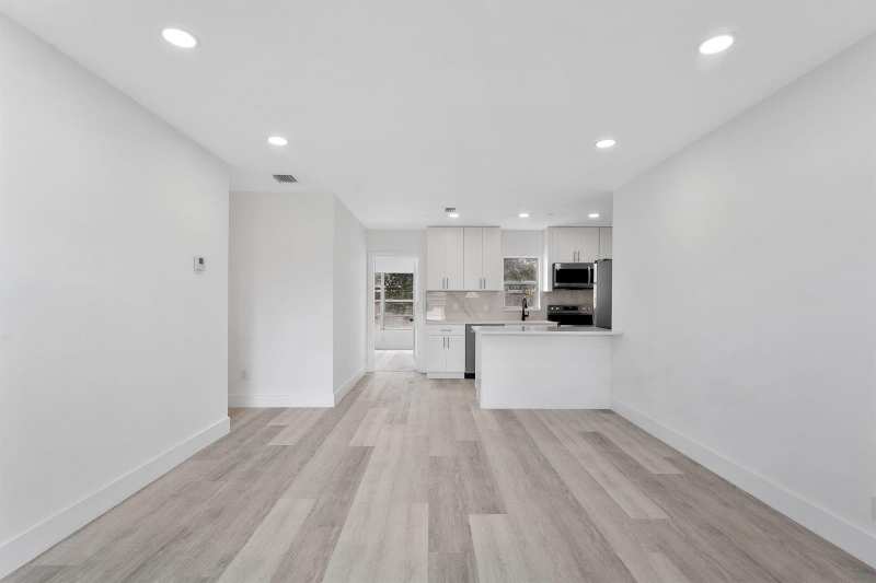 324 NW 3rd Street, Deerfield Beach FL 33441
