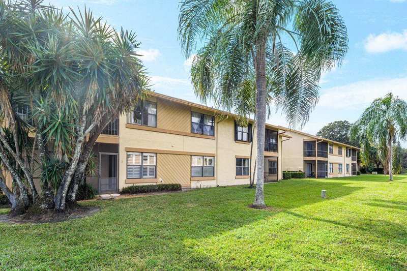 13145 CHADWICK Court # 14, Wellington FL 33414