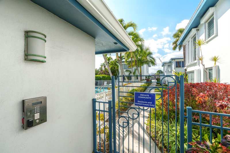 561 BAYSHORE Drive # 7, Fort Lauderdale FL 33304