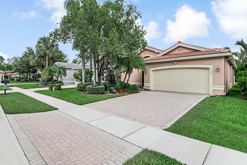 7546 Pebble Shores Terrace, Lake Worth FL 33467