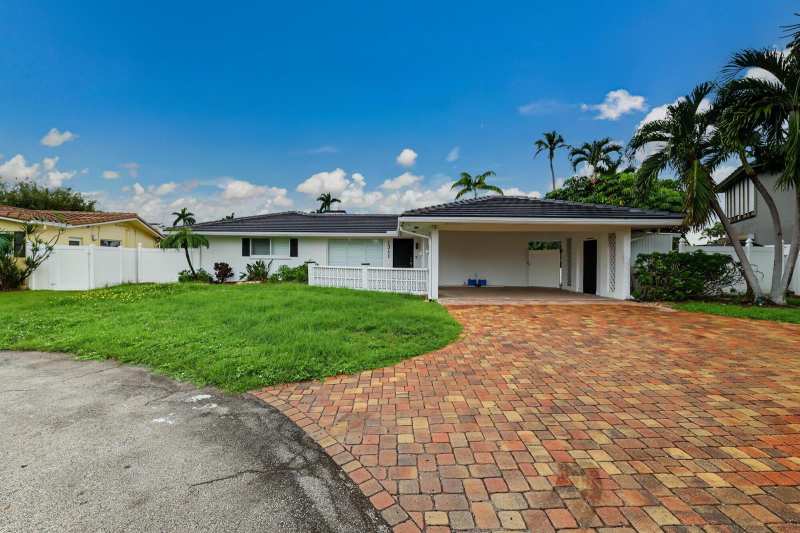 1311 SE 4TH Avenue, Pompano Beach FL 33060